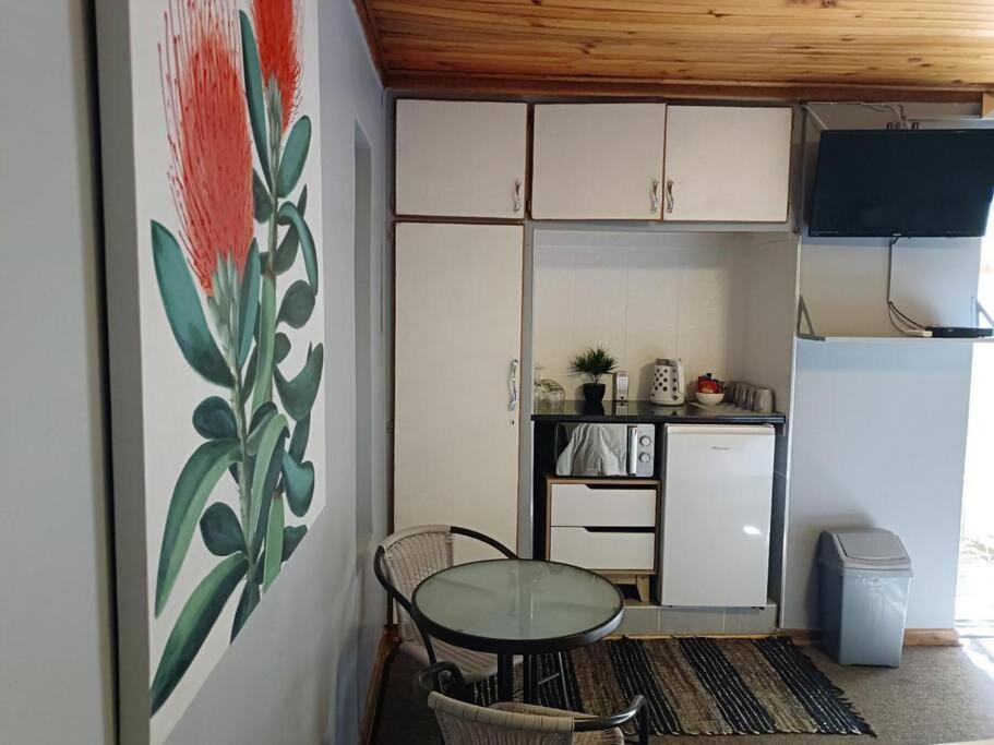Chic Breeze Hotell Bloemfontein Exteriör bild